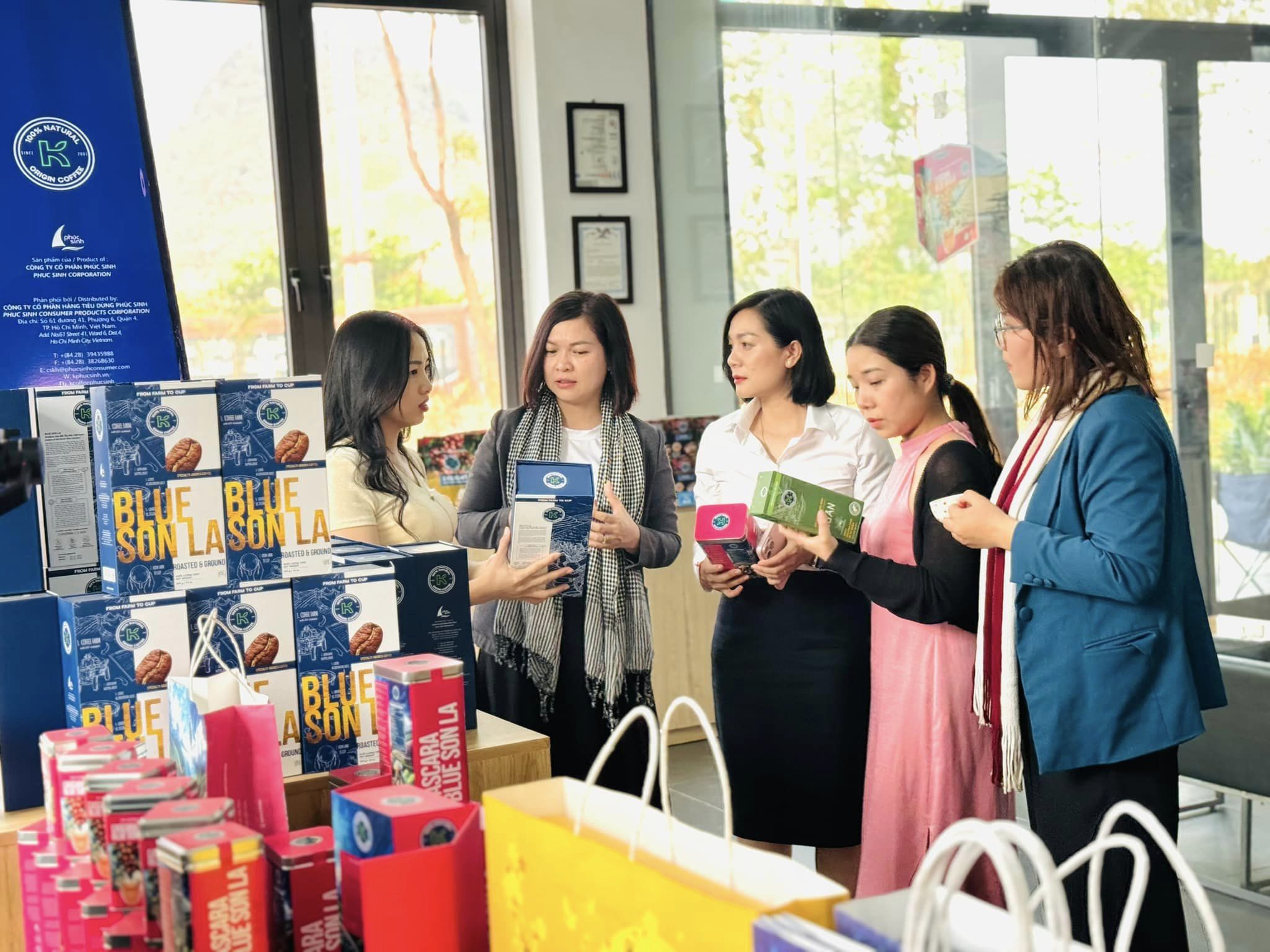 Chuyến thăm của Ban điều hành Global Trade Việt Nam và tập đoàn Phúc Sinh